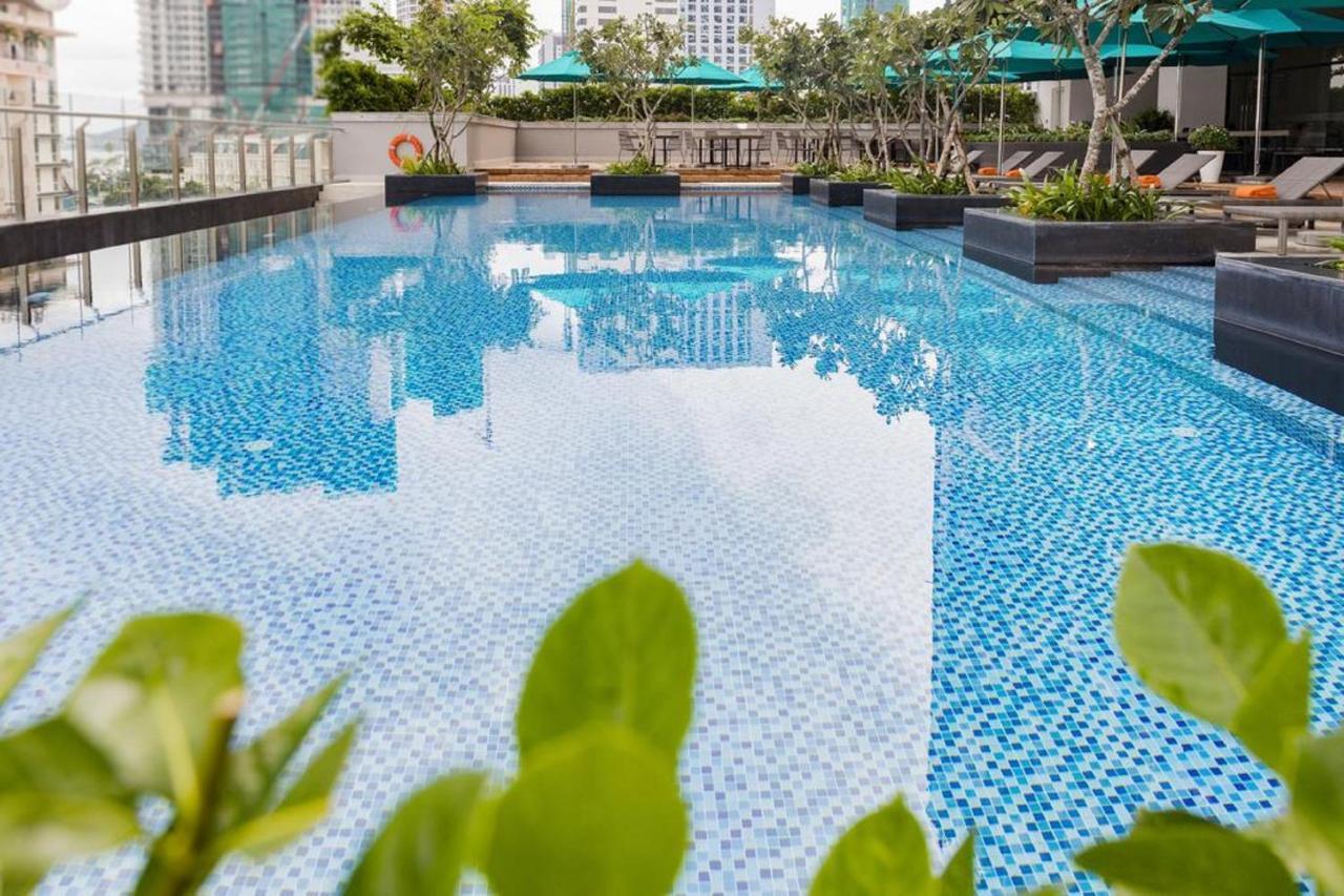 Parama Apartments Balcony Beachfront Нячанг Экстерьер фото